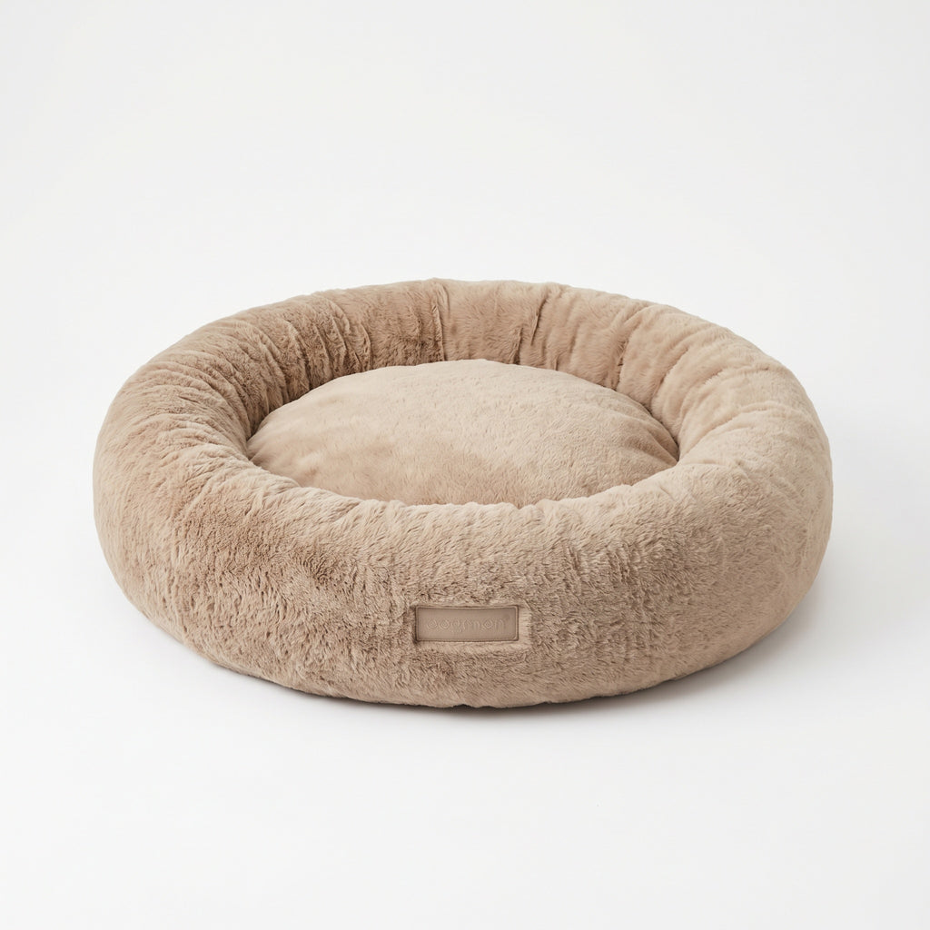 Ortopædisk beroligende donut-hundeseng i beige